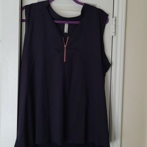 Sleevless zipper blouse